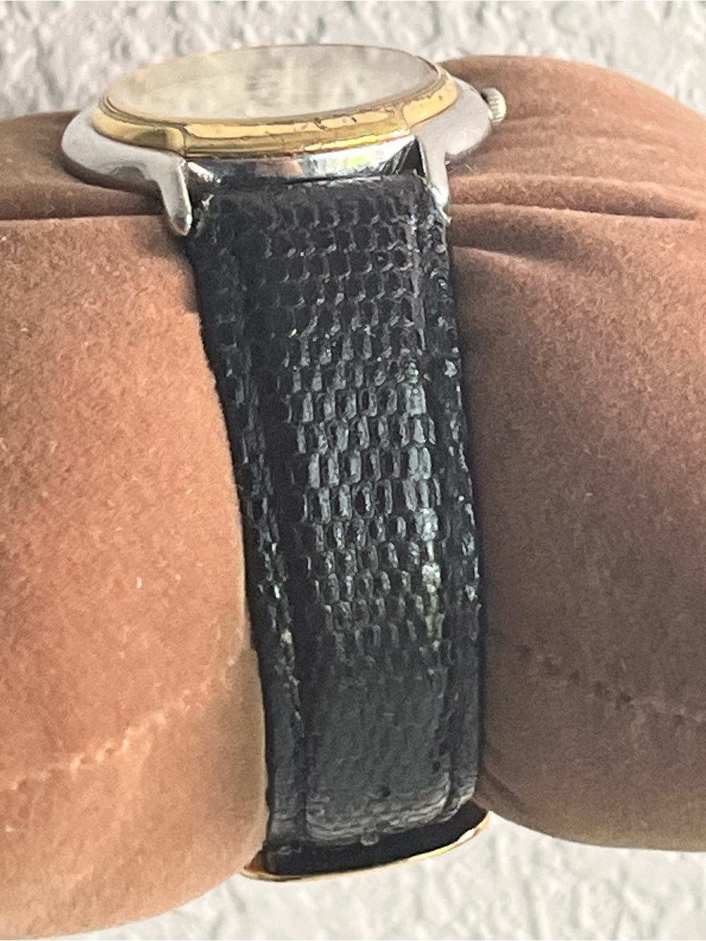 GUCCI 8000M gold plated Men’s watch. - Picture 9 of 15